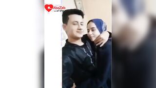 يغوي حبيبتة المراهقة و ينيك طيزها بزوبرة