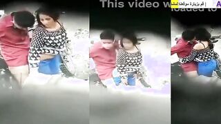 تصوير سري  لقحبة تنتاك في الشارع