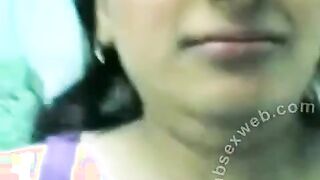 مزة مصرية  تنتاك في كسها وتقوله حرام عليك بوجع