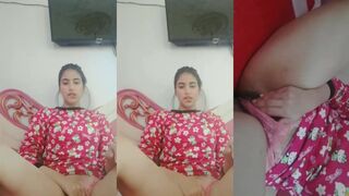 الأم الكبيرة بتفتح بوزها للبن الساخن وبتبلعه كله وبتقول طعمه حلو