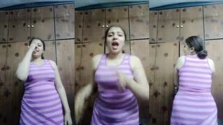 الراجل بيفشخ طيز البت لحد ما الخرم يوسع ويبقى مفتوح