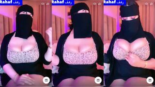 بزاز كبيرة مش قادرة عايز المص مع المنقبة الخليجية
