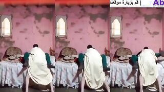 فلاح مصري زبه قد دراعه بينيك مرات ابنه في السر
