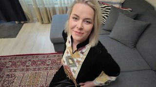 سكس مع ام صاحبي اللي قالت محدش في البيت وكصها دافي