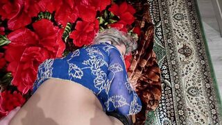 سكس إيراني مع ميلف كونها أبيض وجسمها قوي