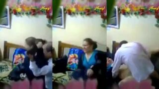 ست بيت مربربة يركبها بواب العنارة العنتيل