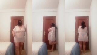 يوميات سكس: مراتي بتكنس الارض ولبسها خفيف اوي